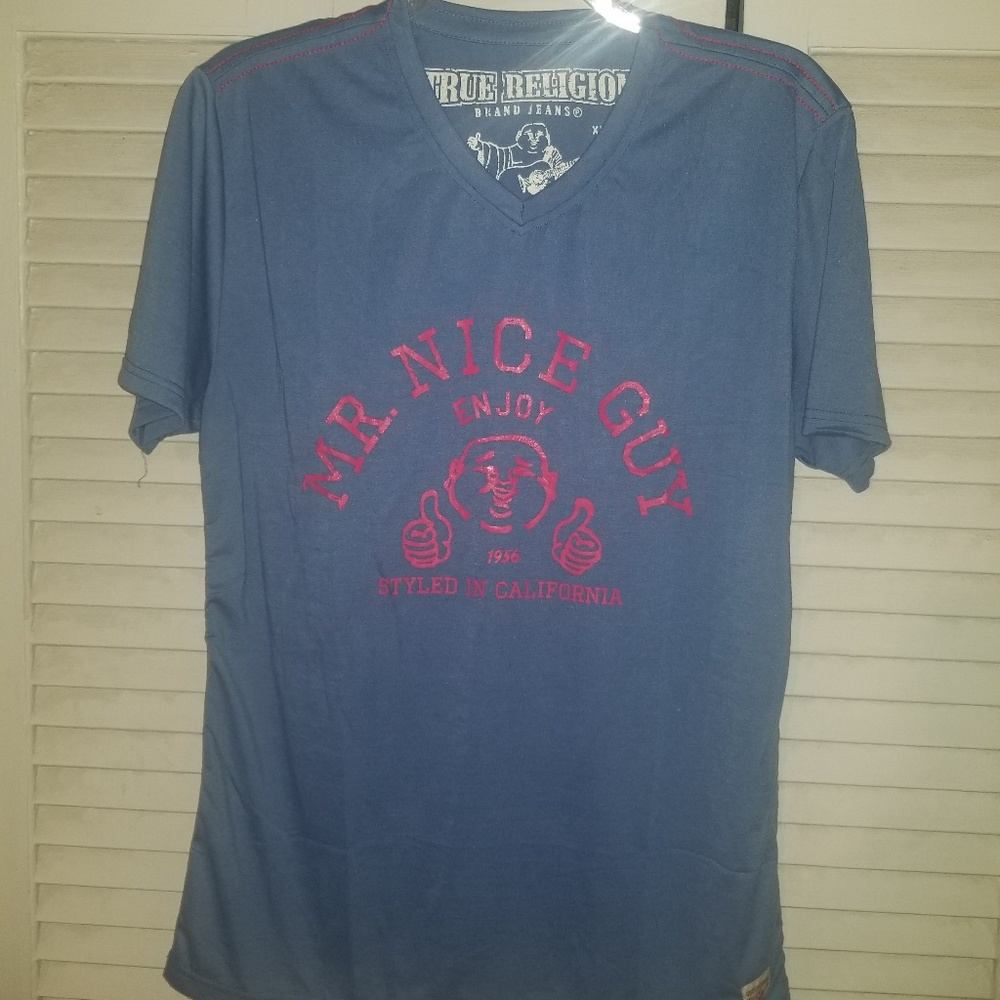 True Religion v-neck shirt